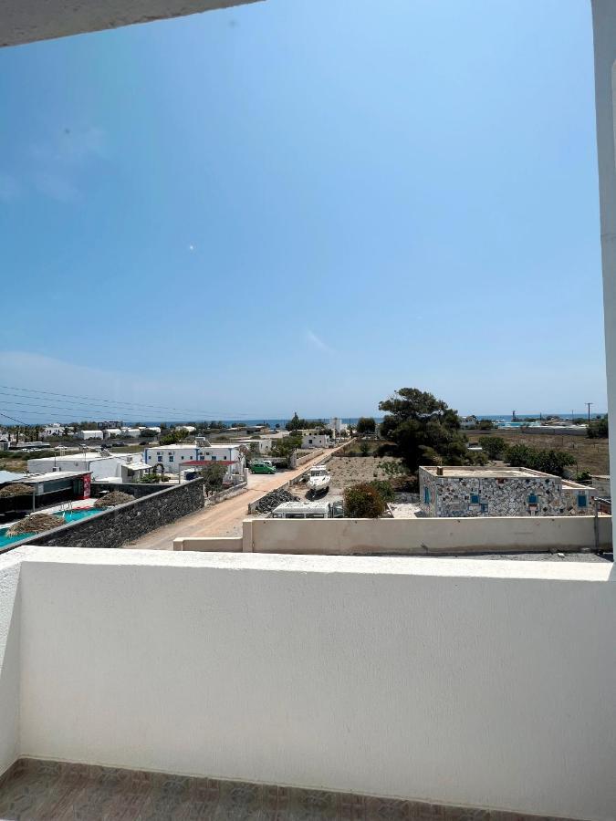 White Lily Suites & Lofts - Adults Only 16 Plus ペリヴォラス エクステリア 写真